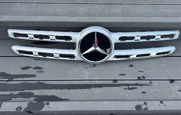 Mercedes-Benz GLB x247 Front grill A2478881900 A000880400