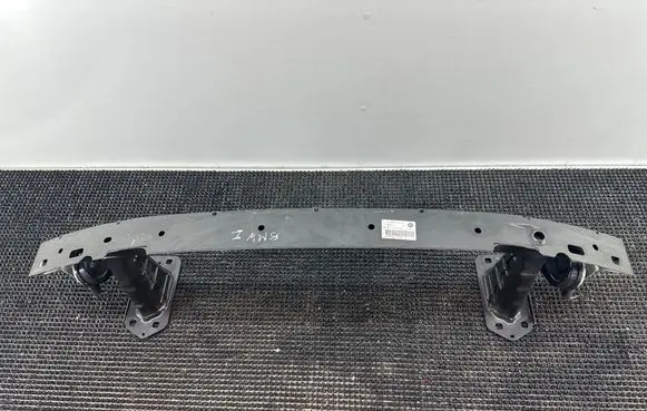 BMW 1 E81 E87 Front bumper cross member 7166584