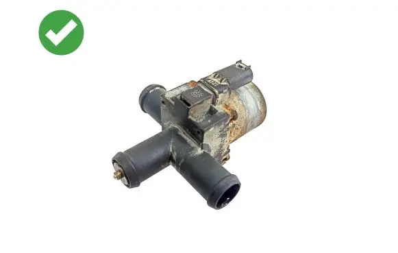 Mercedes-Benz E W211 Webasto circulation pump for autonomous heater A0005062864 1147412163 67748B