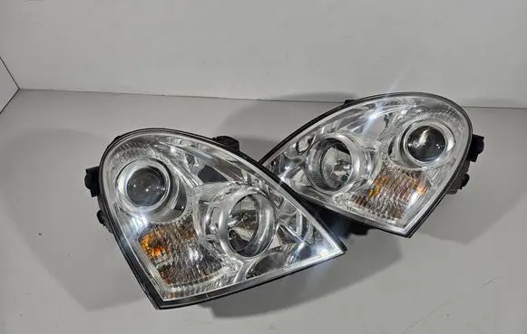 SsangYong Rexton I Headlight/headlamp 1082405
