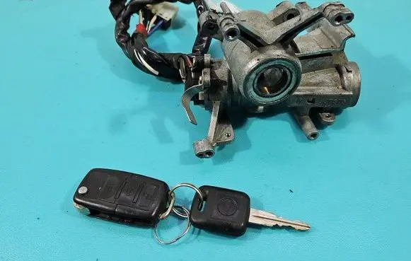 Opel Monterey Ignition lock 337576 IMPRK1509143