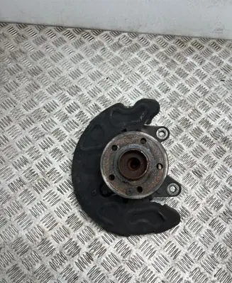 Mercedes-Benz V Class W447 Front wheel hub A4473300620 ZGS005 18T0531423