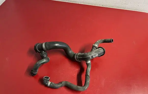 BMW X5 G05 Engine coolant pipe/hose 9894786 9398796 17129894786