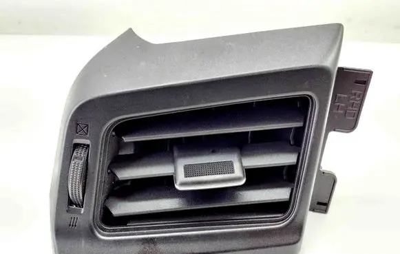 Toyota RAV 4 (XA50) Dashboard air vent grill cover trim 5567042080 4556222080