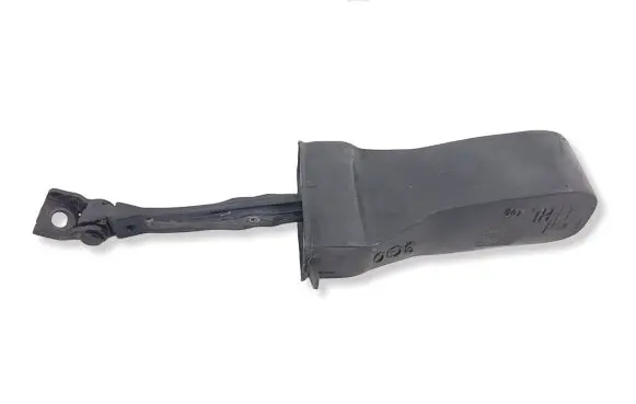 Volkswagen PASSAT B8 Rear door check strap stopper 3G0839267
