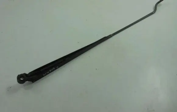 Renault Scenic I Front wiper blade arm 7700843526H