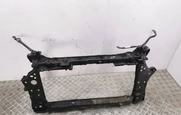Renault Captur II Radiator support slam panel 625009677R