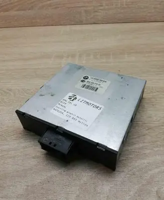 BMW 1 E81 E87 Voltage converter/converter module 9127088 8ES00947920