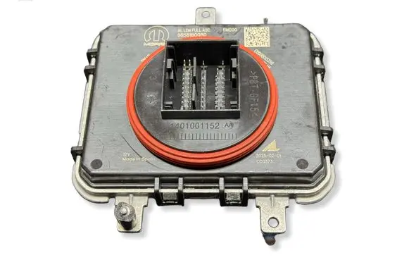 Opel Mokka X LED ballast control module 9858180080