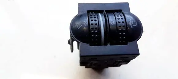 Volkswagen PASSAT B6 Headlight level height control switch 3C0941333A