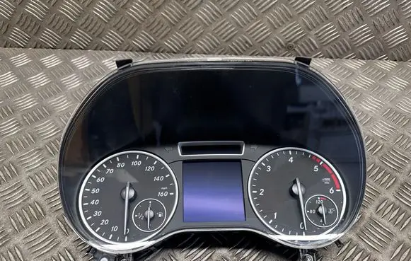 Mercedes-Benz B W246 W242 Speedometer (instrument cluster) A2469006911 A2469014004 A1729027704