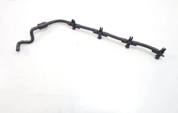 Volkswagen PASSAT B6 Fuel return line/hose 