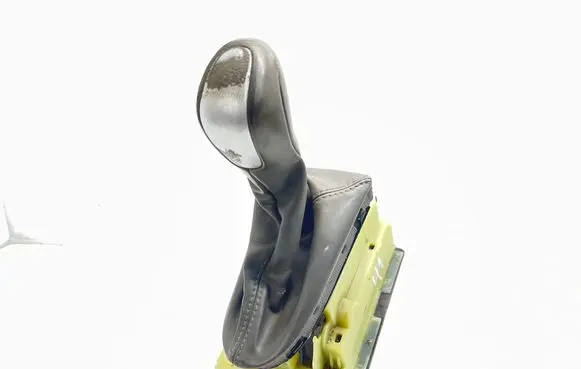 Mercedes-Benz E W211 Gear shifter/selector A2112674424