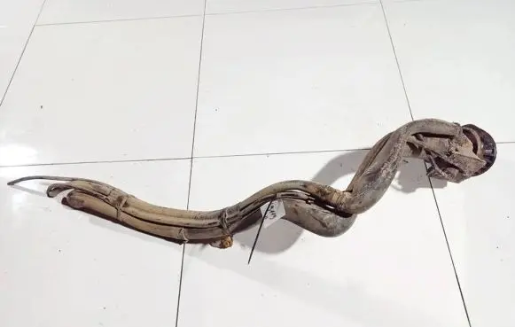 Citroen C4 I Picasso Fuel tank filler neck pipe 90572658 1105895