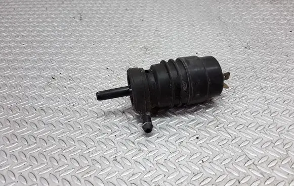 Mercedes-Benz Vito Viano W638 Windscreen/windshield washer pump