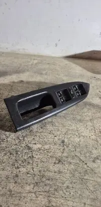 Volkswagen Touran I Electric window control switch 1T1867371F