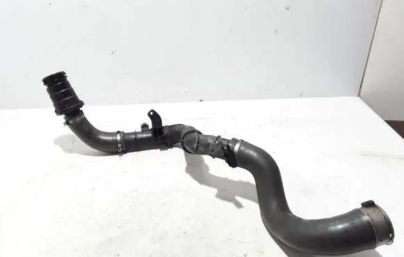 Opel Vivaro Intercooler hose/pipe 144601915R