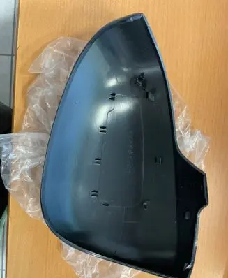 Toyota Avensis T270 Plastic wing mirror trim cover 