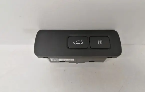 Volvo XC60 Fuel tank opening switch 32350329