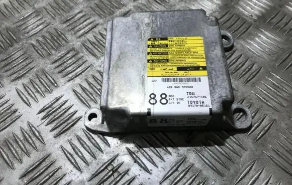 Toyota Avensis T250 Airbag control unit/module 215767106 215767-106