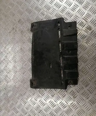 Front bumper skid plate/under tray
