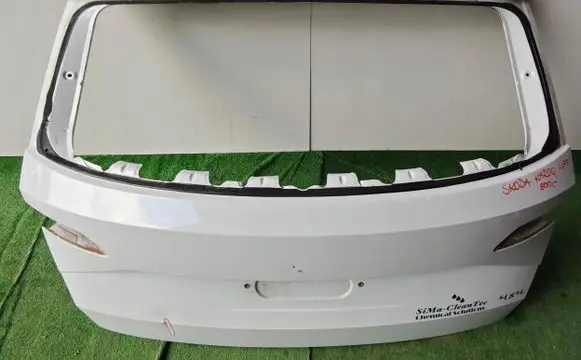 Skoda Karoq Tailgate/trunk/boot lid 57A827159