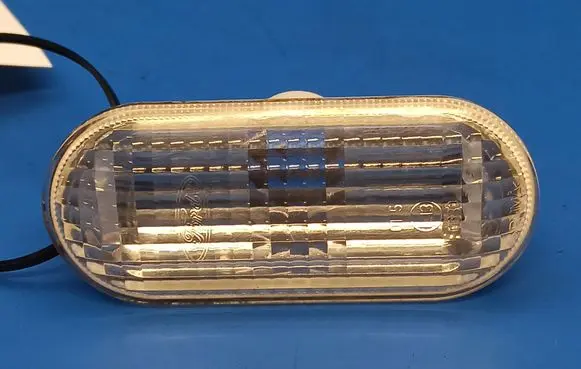 Ford Focus Front fender indicator light 4M5A13K309AA