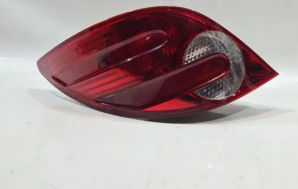 Mercedes-Benz R W251 Rear/tail lights A2518201564