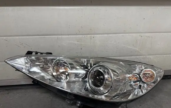 Peugeot RCZ Headlight/headlamp 9680370880