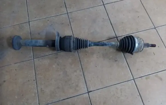 Volkswagen Multivan T5 Front driveshaft