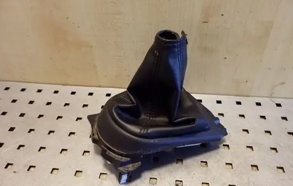 Peugeot 4007 Gear lever shifter trim leather/knob 8015A009ZZ