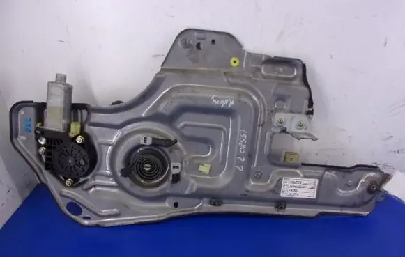 Hyundai Trajet Front door window regulator with motor 82480-3A000
