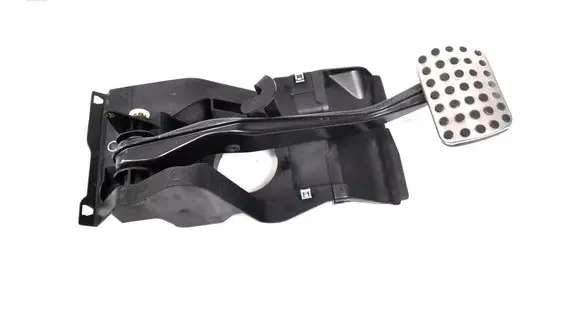 Mercedes-Benz CLK A209 C209 Brake pedal A2032907501