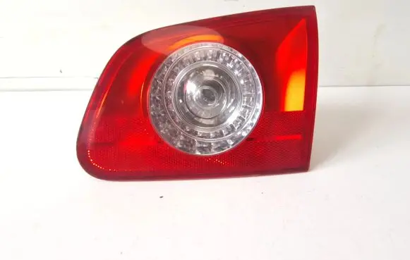 Volkswagen PASSAT B6 Tailgate rear/tail lights 3C9945094