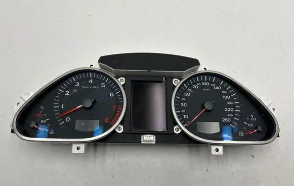 Speedometer (instrument cluster)