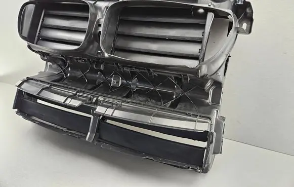 BMW 5 F10 F11 Radiator cooling fan shroud 7200824 51747200824 8049679