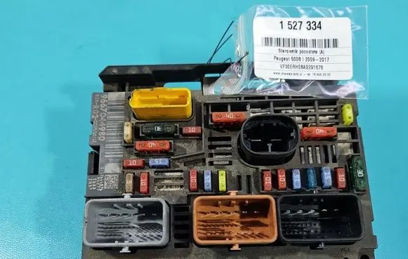 Peugeot 5008 Central body control module 9667044980 IMPRK1527334