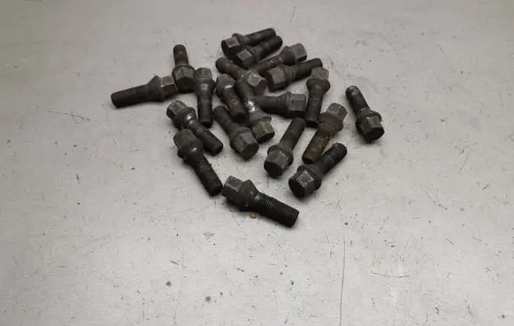 Ford Galaxy Nuts/bolts 
