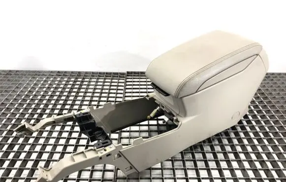 Subaru Legacy Armrest 
