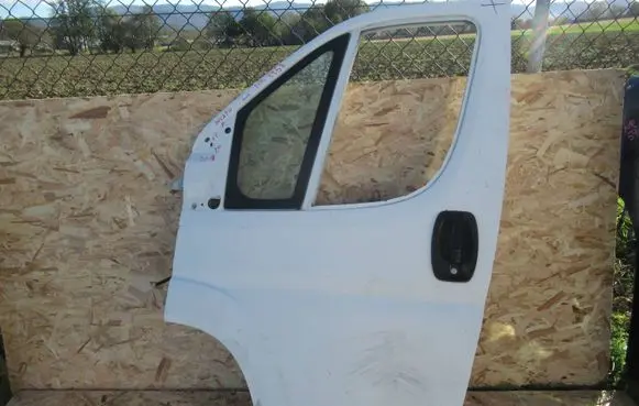 Fiat Ducato Front door