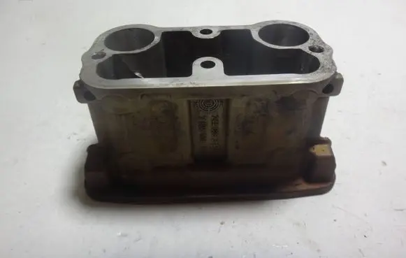 BMW X5 E70 Other cylinder head part 7605104