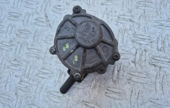 Mercedes-Benz E W212 Vacuum pump GD01497 AC46000 GD01495