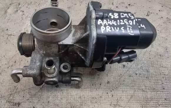 Toyota Prius (XW20) Throttle valve 8945230150