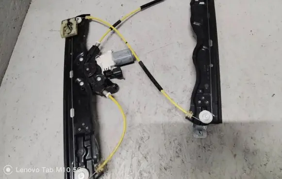 Land Rover Range Rover Velar Front door manual window regulator J8A223201AC C65860104