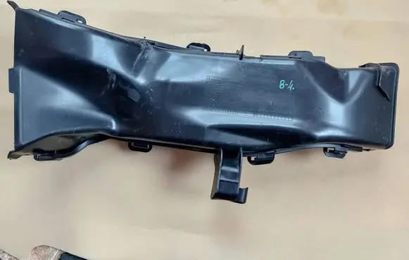 BMW M2 F87 Brake cooling air channel/duct 8073528 51748073528
