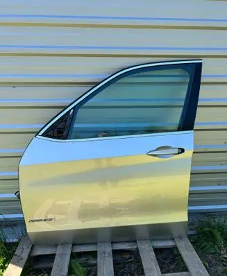 BMW X5 F15 Front door 7386737