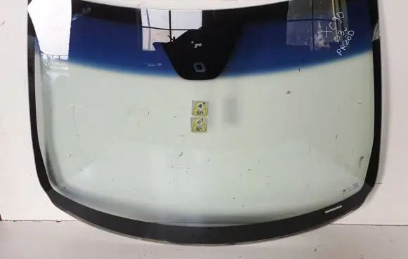 Volvo XC90 Front windscreen/windshield window 43R001587