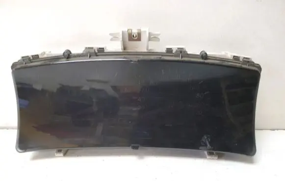 Toyota Corolla Verso E121 Speedometer (instrument cluster)