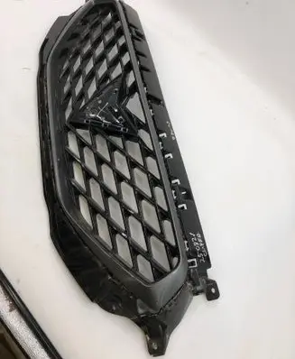 Cupra Formentor Front bumper upper radiator grill 5ff853651c