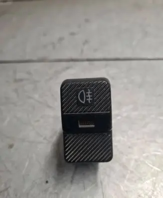 Fog light switch